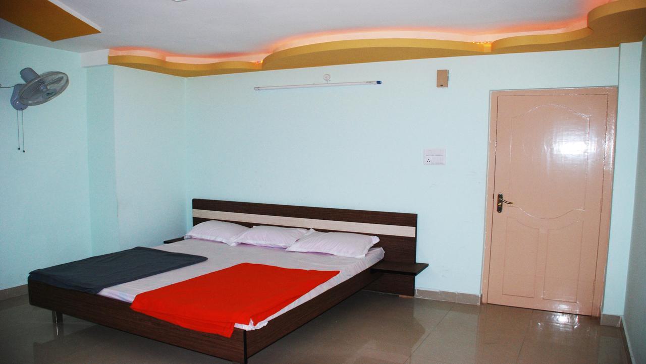 Ramas Residency Srikalahasti Exterior foto